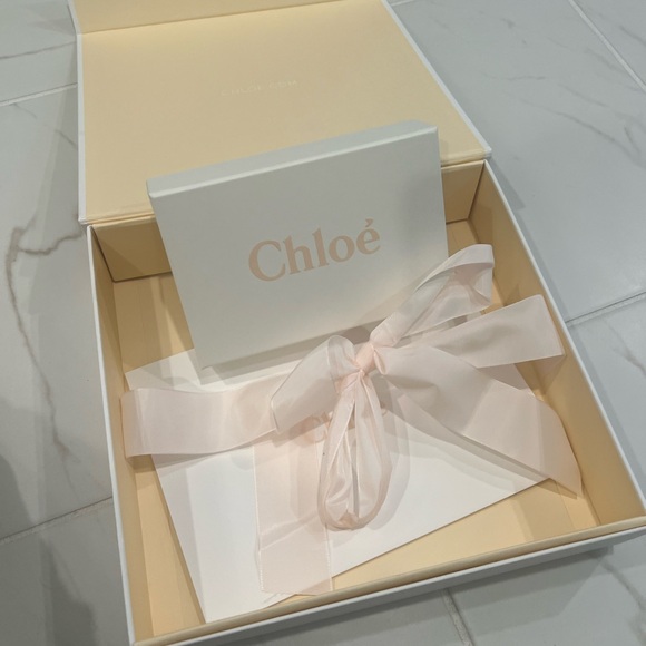 Chloe Marcie Small Tri-fold in Storm Blue NWT Wallet - Picture 6 of 12